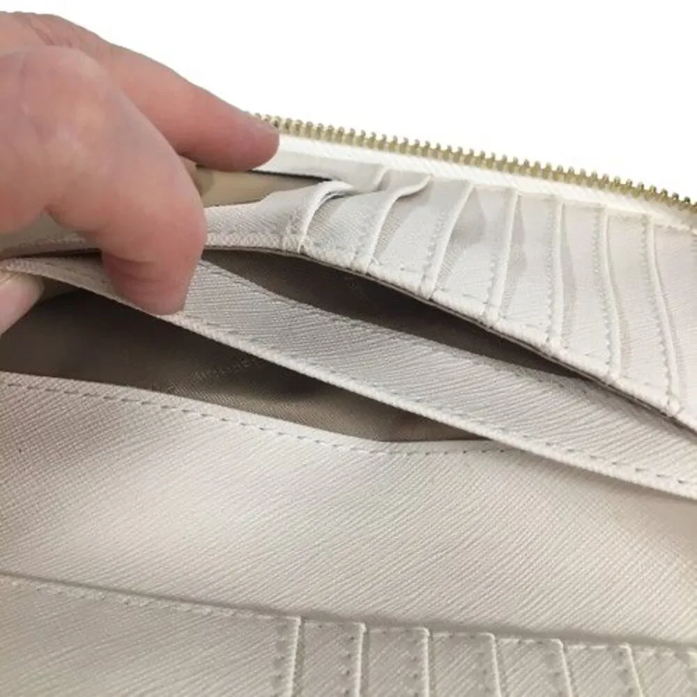 Michael Kors Phone Case Wristlet Wallet Jet Set Travel Leather Zip Optic White